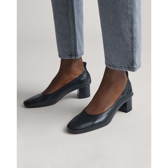 Everlane Shoes - ✨Everlane The Day Sz 8 Black Heel in Narrow Fit✨